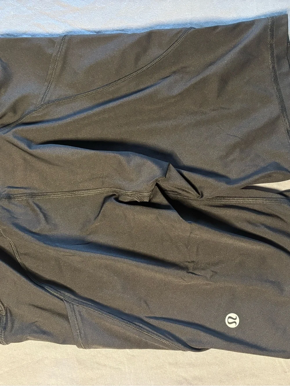 Lululemon Girls Shorts Sz 4
